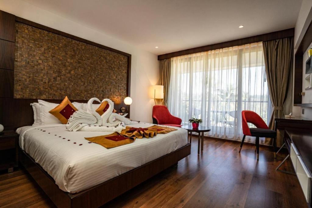 Saugandhika West Gate Hotell Wayanad Exteriör bild